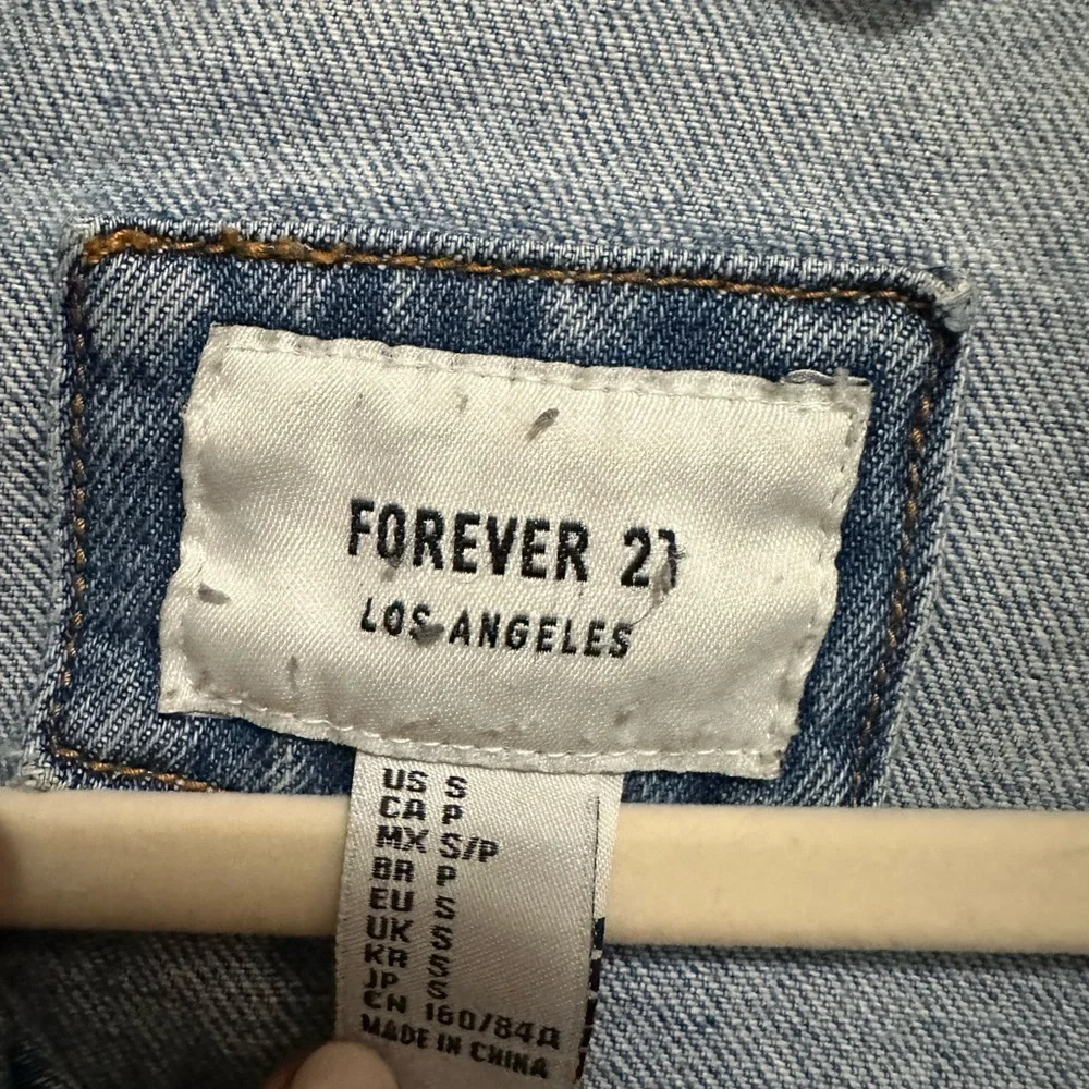 Jean jacket - Picture 2 of 2